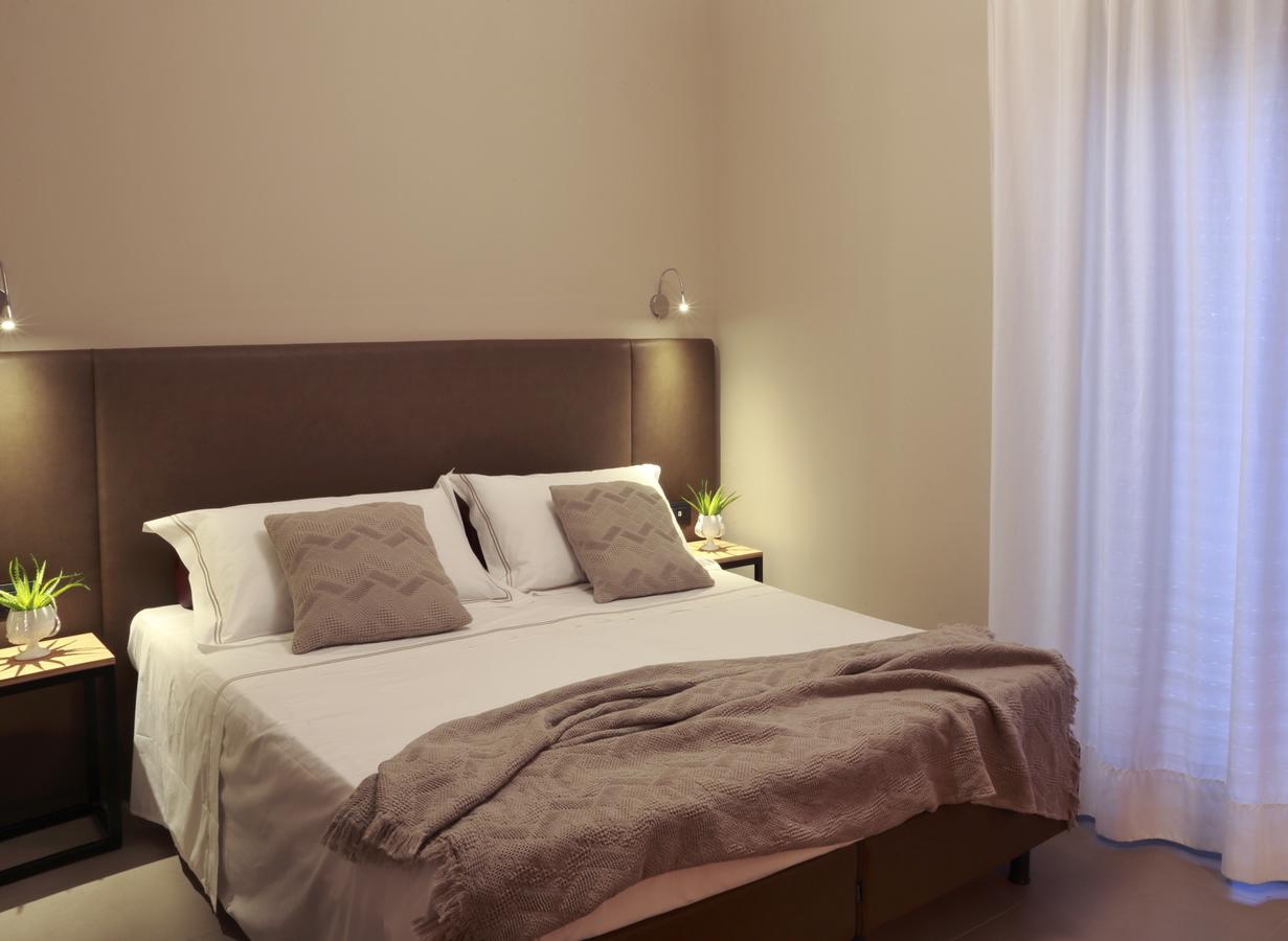 Hotel Aloisi Лечче Екстер'єр фото